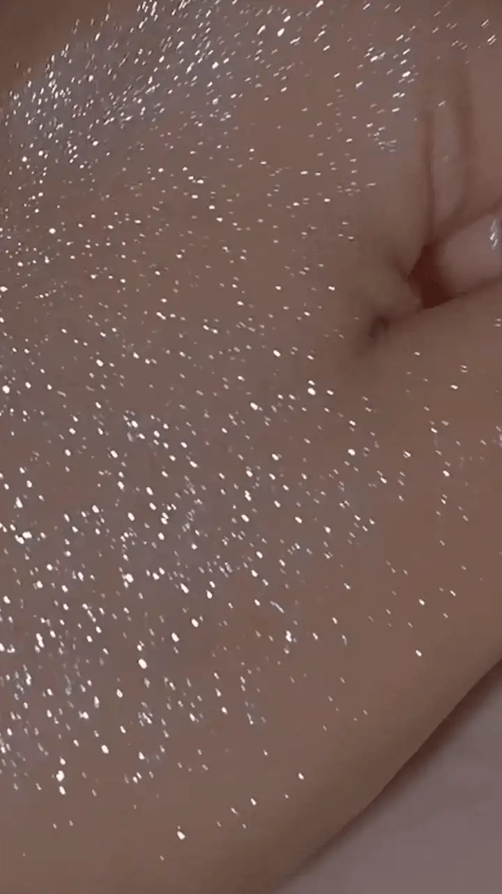 Bomb Shimmer Sparkle - Glittery Goodness in Every Drop! - SHEGLITTARY